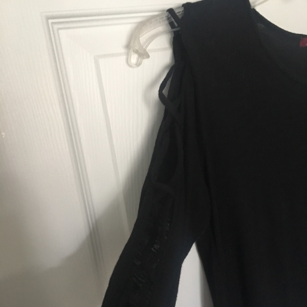 Black shirt with cut out sleeves